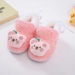 botte bébé en peluche
