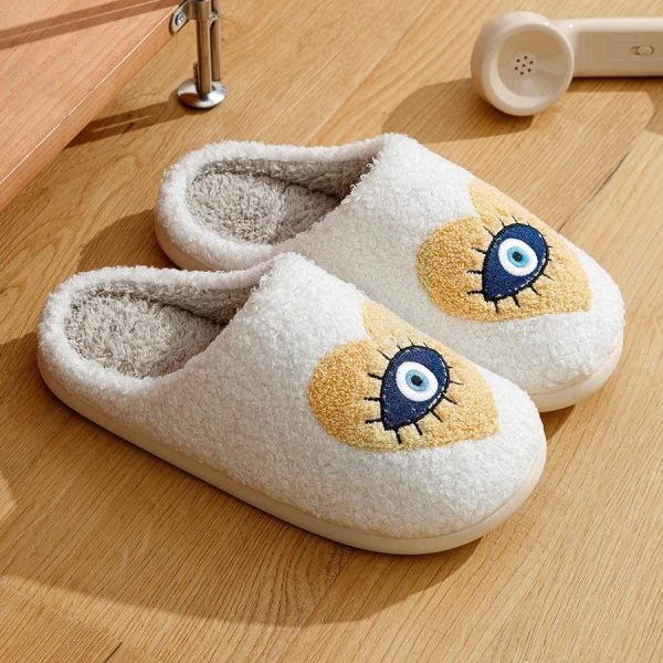 chausson cœur œil