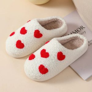 chausson multi-cœur rouge