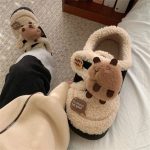 chaussons en forme de capybara