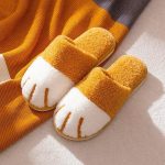 chaussons intérieur griffe de chat