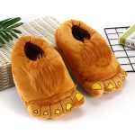 chaussons pied de monstre