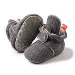 chaussures à scratch pour les petits