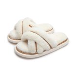 claquette en peluche hiver