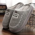 pantoufle confortable homme