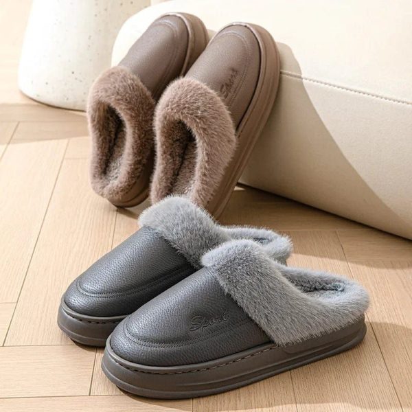 pantoufle cuir PU